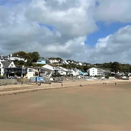 Stylish Saundersfoot 2-Bed Seaview Apartment, Balcony & Parking Exterior photo