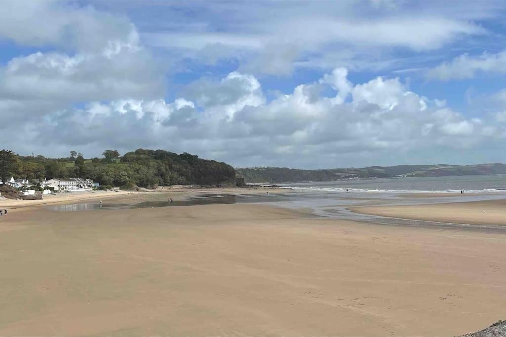 Apartamento Stylish 2-bed Seaview Apartment, Balcony & Parking Saundersfoot